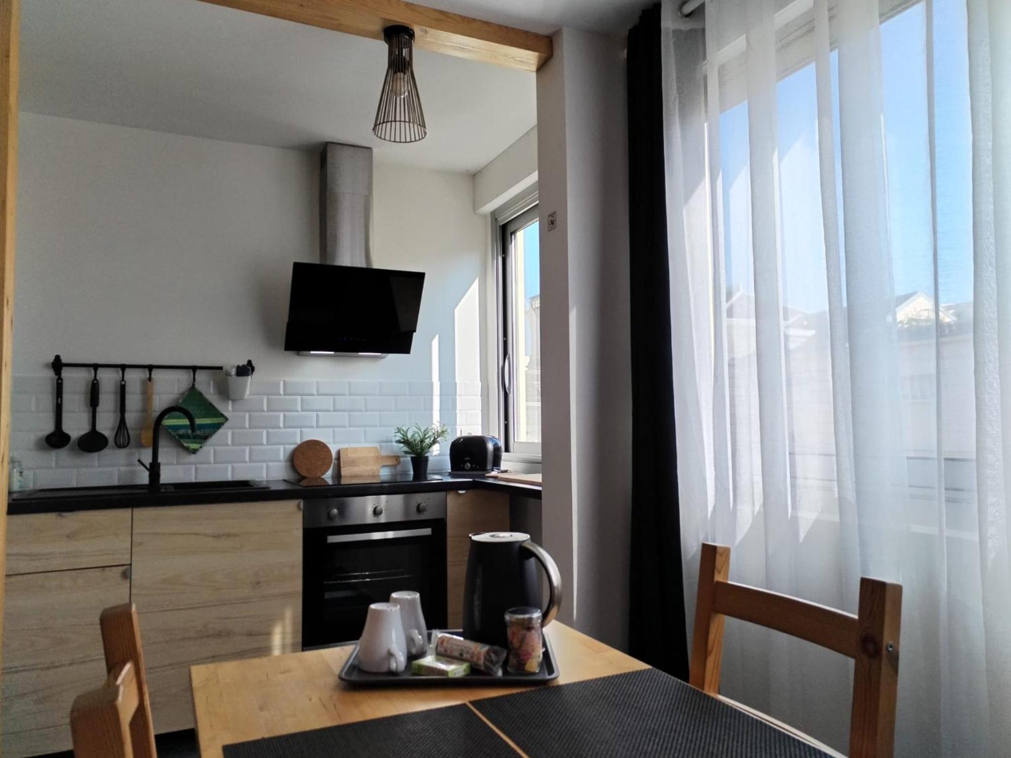 Appartement Centre Ville Avec Parking Privatif Dijon Ngoại thất bức ảnh